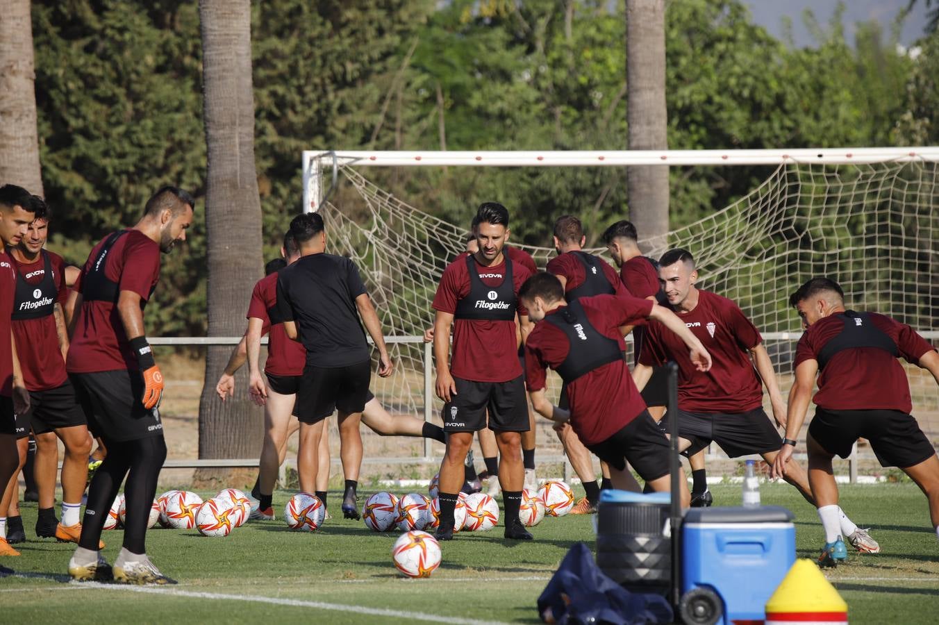 El primer entrenamiento de la temporada del Córdoba CF, en imágenes