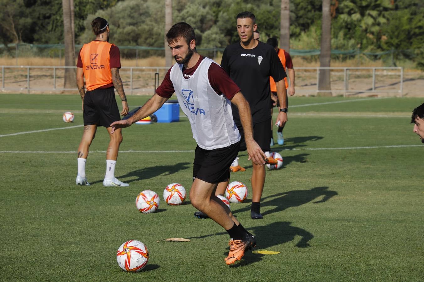 El primer entrenamiento de la temporada del Córdoba CF, en imágenes