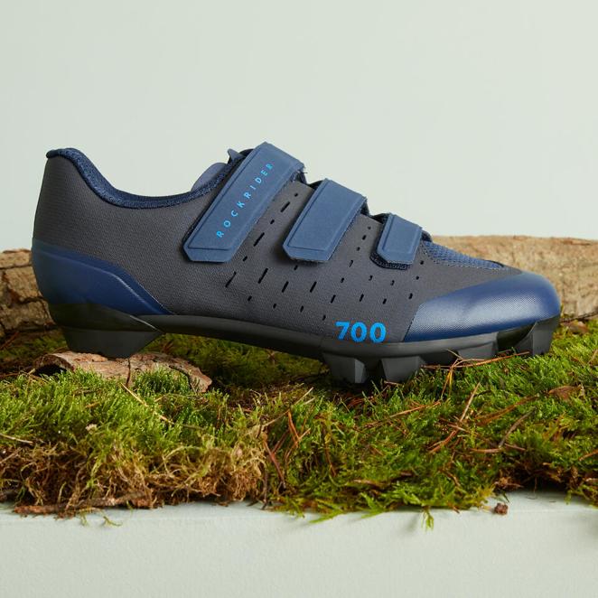 Zapatillas de ciclismo. Zapatillas concebidas para iniciarse en la práctica de la MTB Cross Country y también para bici estática. 44,99 euros en Decathlon.