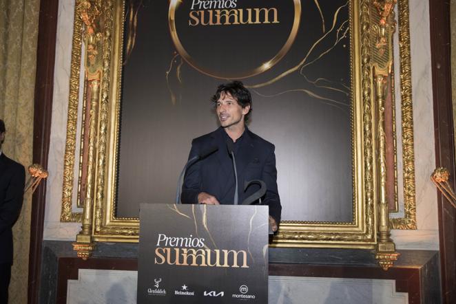Los mejores momentos de los Premios Summum 2022. Andrés Velencoso durante su discurso tras recibir el premio Especial Emprendedores 2022.