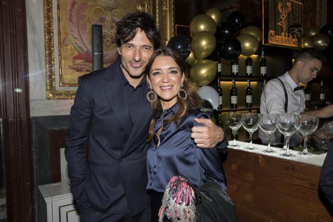 Los mejores momentos de los Premios Summum 2022. Andrés Velencoso y María Sañudo en los Premios Summum 2022.