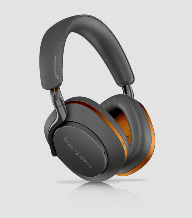 Auriculares de diadema Px8 McLaren Edition de Bowers &amp; Wilkins. Para conmemorar la larga y exitosa relación entre Bowers &amp; Wilkins y McLaren Automotive llegan los auriculares Px8 McLaren Edition fusionando el estilo de la firma automovilística con el sonido inalámbrico de altas prestaciones característico de los auriculares de referencia de la compañía. Este diseño, terminado en elegante cuero gris con detalles en color papaya, incluye los transductores Carbon Cone que reducen la distorsión y la tecnología inalámbrica aptX Adaptive y. un potente esquema de Procesado Digital de Señal (DSP) para asegurar una calidad sonora en alta resolución -24 bits- a partir de servicios de streaming apropiados. Dispone de cancelación de ruido y de seis micrófonos que trabajan de manera conjunta para proporcionar los mejores resultados posibles. Estos auriculares ofrecen hasta 30 horas de escucha ininterrumpida con una sola carga. Su precio es de 799 euros.