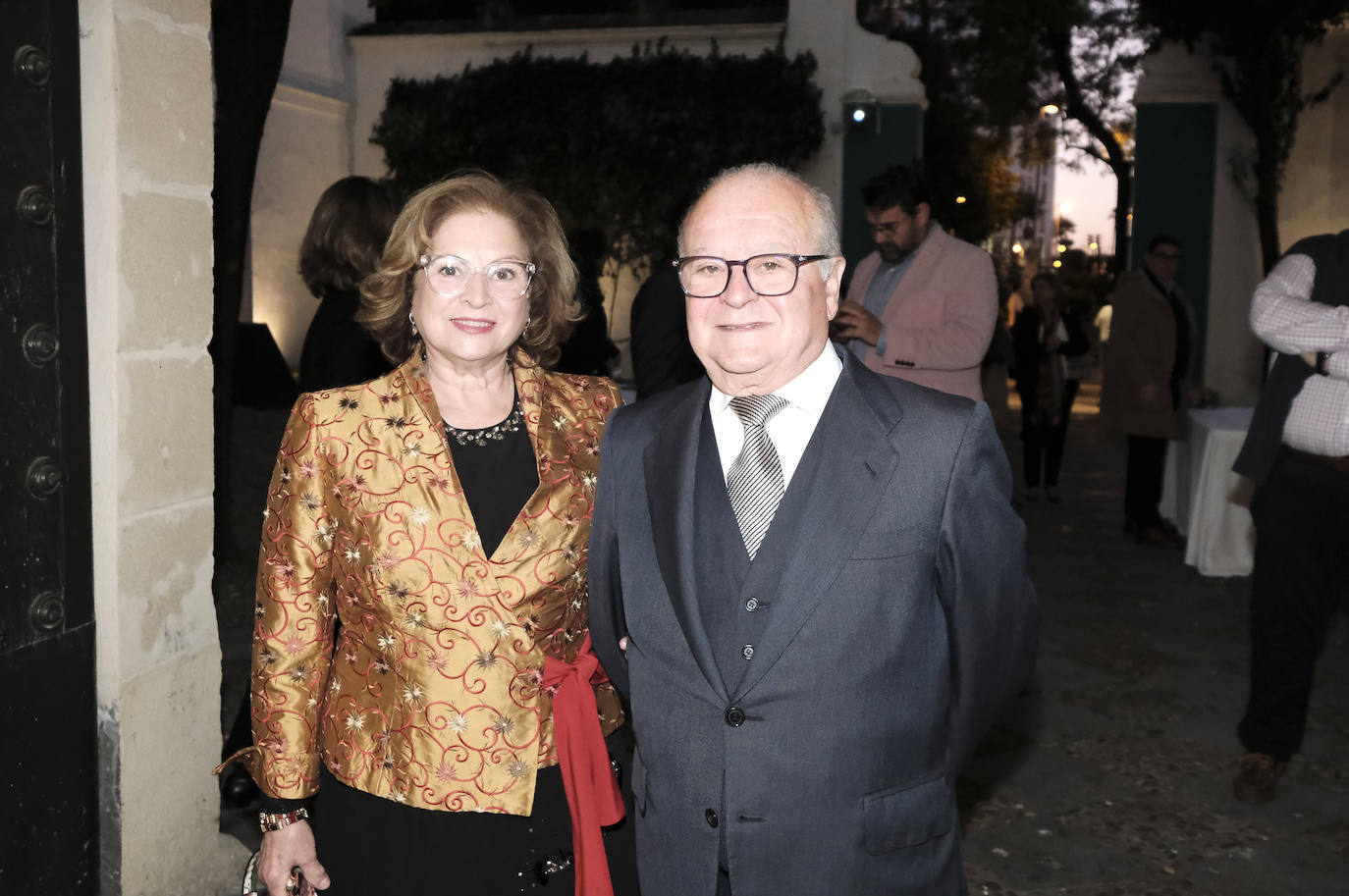 Mari Ángeles Duque y José Francisco Mayo Cabrera