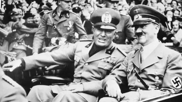 De la admiración al odio: la matanza ignorada que selló la ruptura entre Hitler y Mussolini