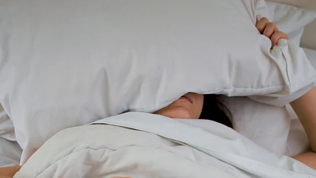 La falta de sueño puede llevar a la locura y esto explica por qué
