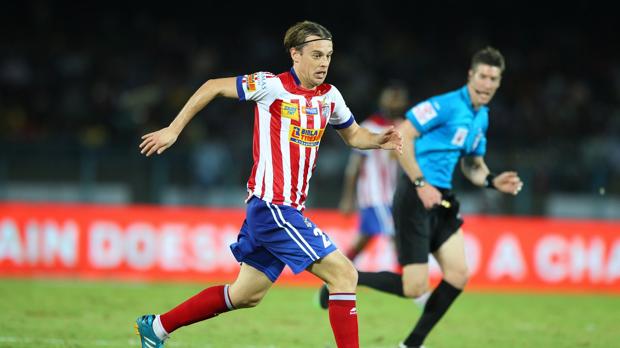 Javi Lara, con la camiseta del Atlético Kolkata en un partido de la pasada temporada