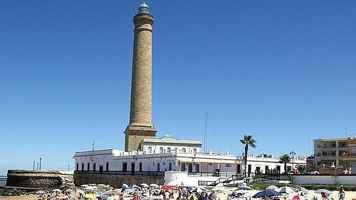 Vista del famoso faro de Chipiona