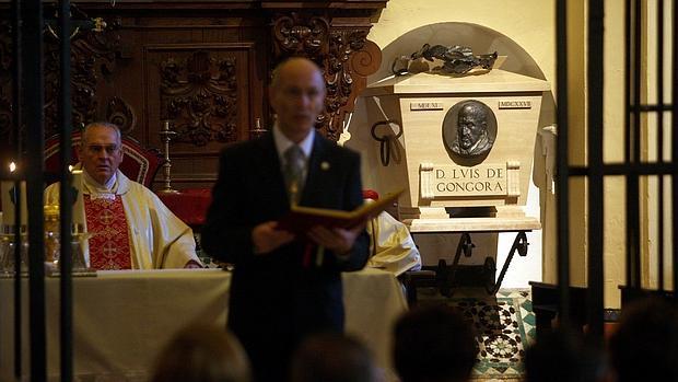 Homenaje a Góngora en la capilla en que están sus restos