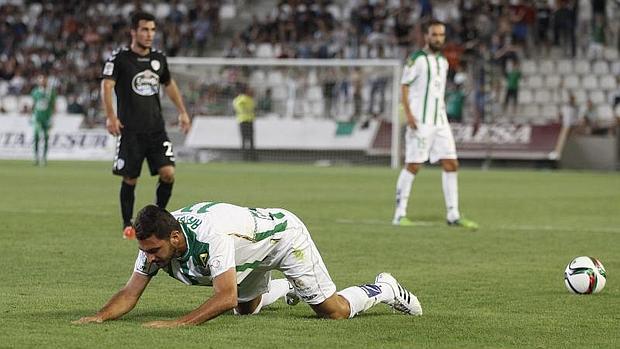 Arturo, tras recibir una falta