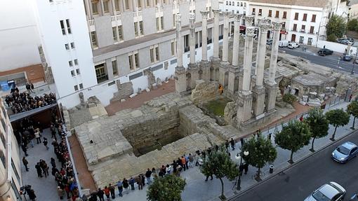 Vista aérea de los restos del Templo Romano