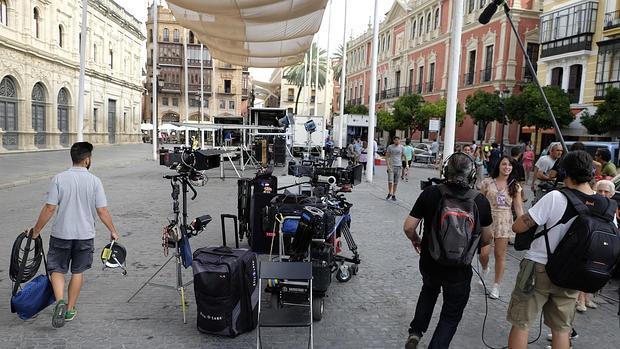 Equipo de rodaja en la Plaza de San Francisco