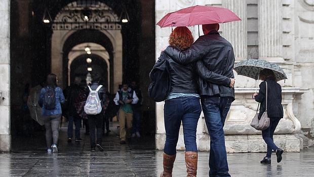 El fin de semana de San Valentín estará marcado por la lluvia y el viento