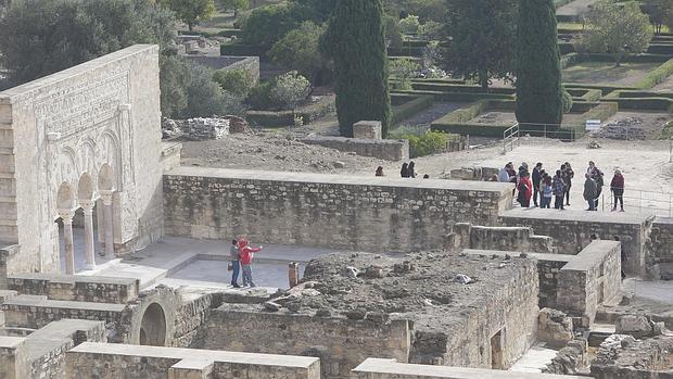 Visitantes al yacimiento omeya