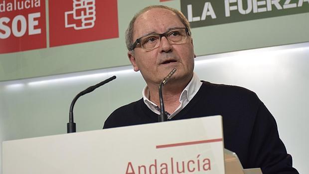 El secretario de Organización del PSOE andaluz, Juan Cornejo