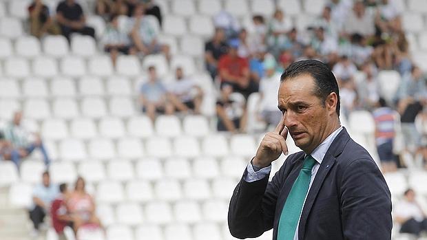 José Luis Oltra, entrenador del Córdoba CF