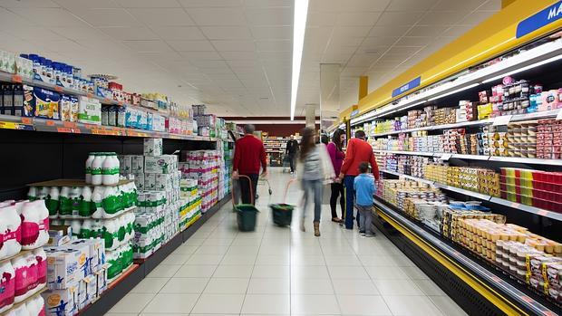 Interior del nuevo establecimiento de Mercadona en Avenida Manolete