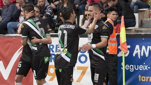 Florin marca su primer triplete como profesional