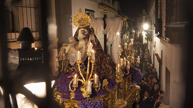 San Agustín se volcó con Las Angustias