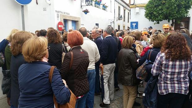 Vuelven las aglomeraciones a la zona de San Basilio