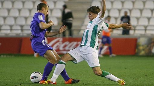 Una jugada de un partido contra el Guadalajara