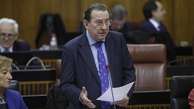 El consejero de Justicia e Interior de la Junta, Emilio de Llera