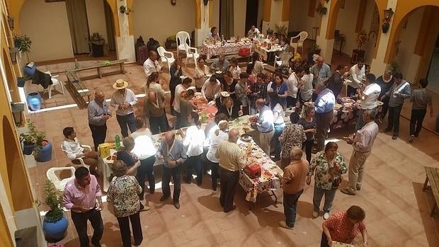 Última comida de convivencia en el Rocío