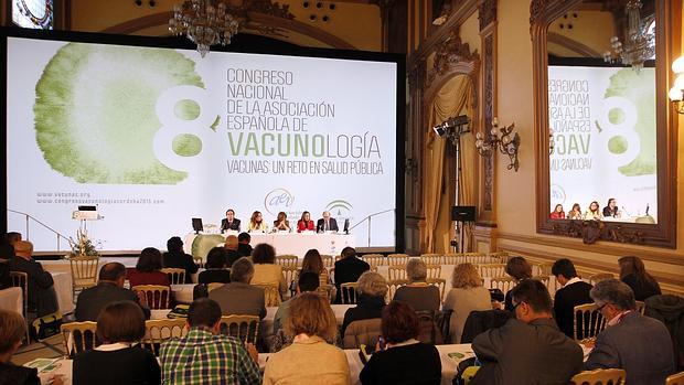 Congreso de la Asociación Española de Vacunología, celebrado en el Círculo de la Amistad en noviembre