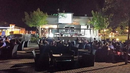 Terraza del Mirador del Río, presidida por un gran proyector