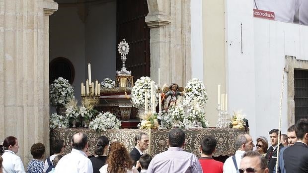 Procesión del Corpus desde la parroquia de San Andrés