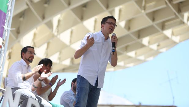 Errejón, a Susana Díaz: «No se equivoque de adversario»