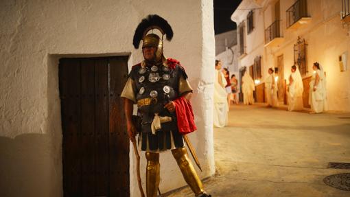 Recreación de la época romana por las calles de Almedinilla