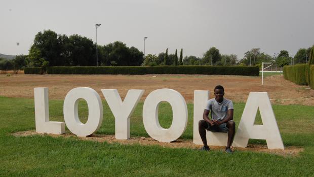 Cheikh, un viaje desde Senegal en cayuco a la Universidad Loyola