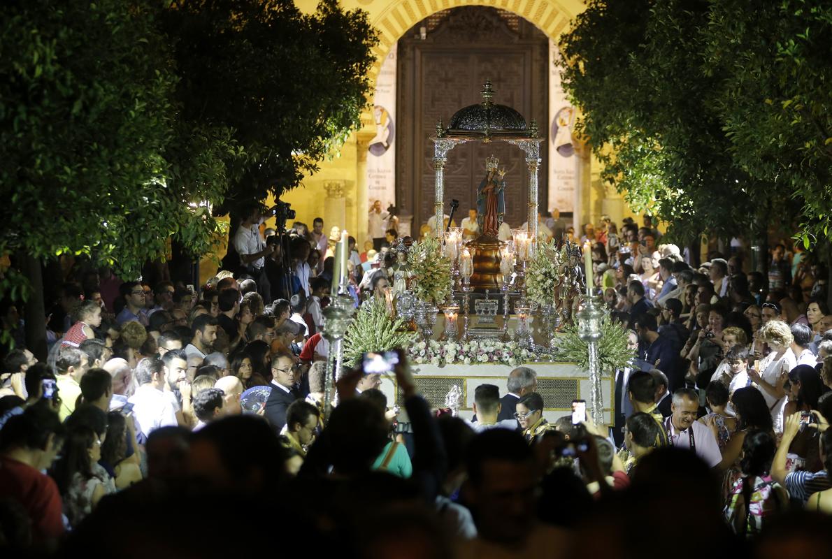 La Fuensanta, en el Patio de los Naranjos