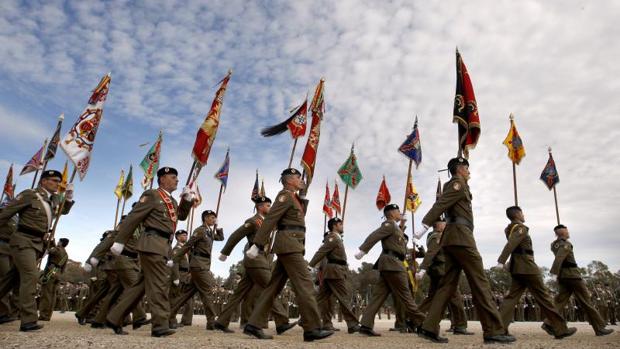 Parada militar en la base cordobesa