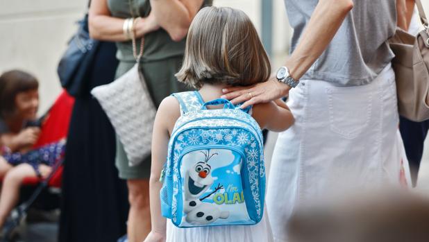 Inicio del curso escolar en una colegio de Infantil