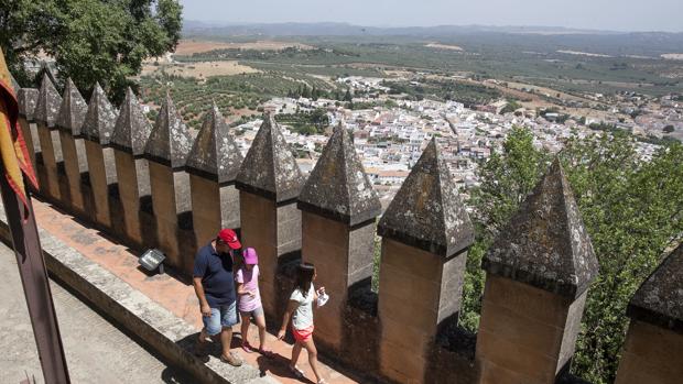 El castillo de Almodóvar será uno de los escenarios de «Juego de Tronos»