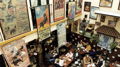 El patio de la Taberna San Miguel