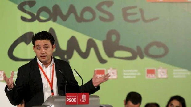 Rafael Velasco, en un acto del partido celebrado en septiembre de 2010