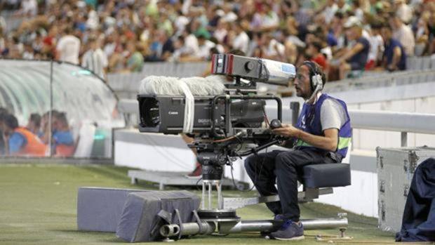 ¿Dónde ver el Córdoba CF-Osasuna por televisión?