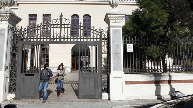 Fachada de la Gerencia Municipal de Urbanismo de Córdoba