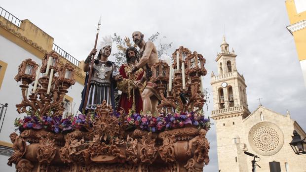 Salida de la hermandad del Prendimiento