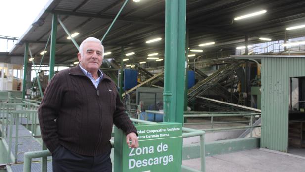 Manuel Pérez, en las instalaciones de la cooperativa