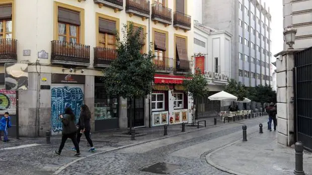 La zona de bares del centro de Granada donde ha tenido lugar la pelea mortal