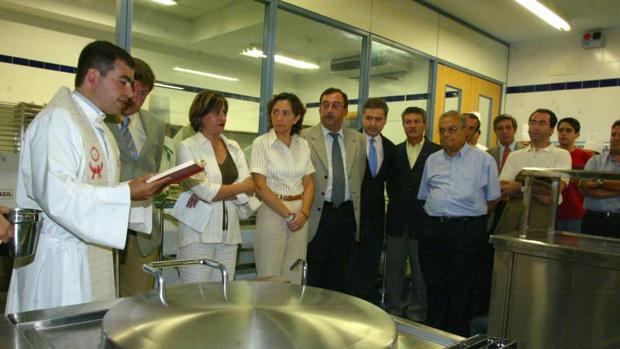 Inauguración de la Escuela de Hostelería, en 2004