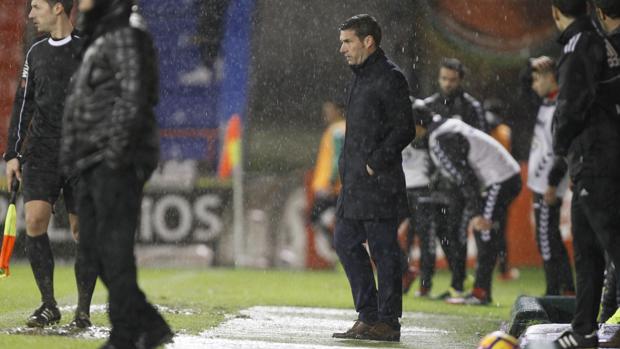 Luis Carrión bajo la lluvia de Lugo