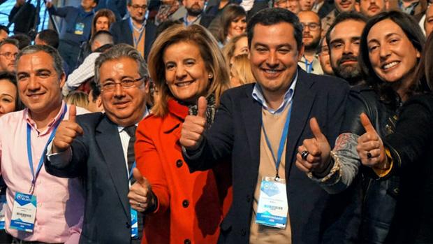 Elías Bendodo, Juan Ignacio Zoido, Fátima Báñez, Junama Moreno y Loles López, durante el Congreso