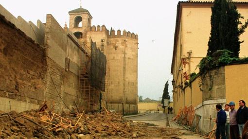 Muralla derruida en 1997