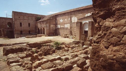 Patio de las Mujeres