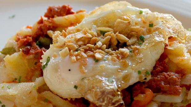 Diez lugares para disfrutar de los huevos con patatas en Córdoba