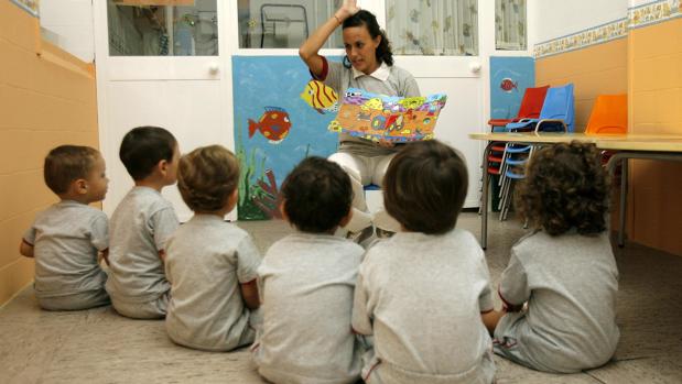 Niños en un aula de Infantil